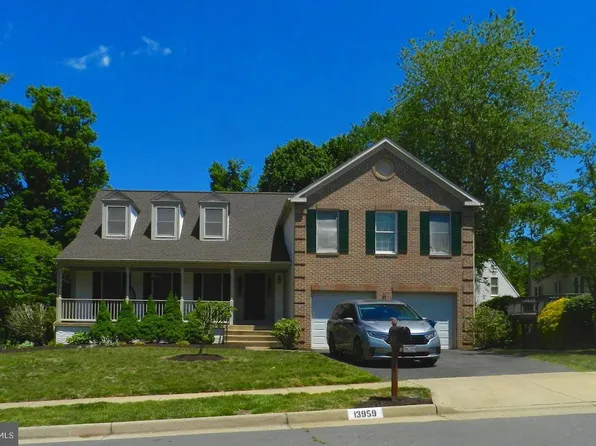 13959 S Springs Dr, Clifton, VA 20124