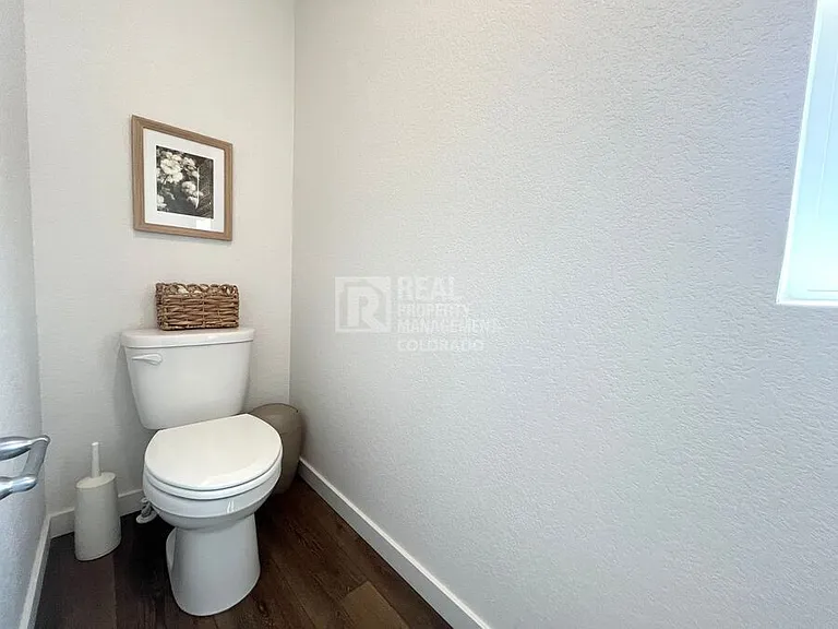 8490 Castleabra Dr — Photo 6