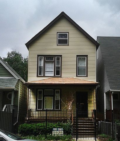 1st image of 3226 N Whipple St
