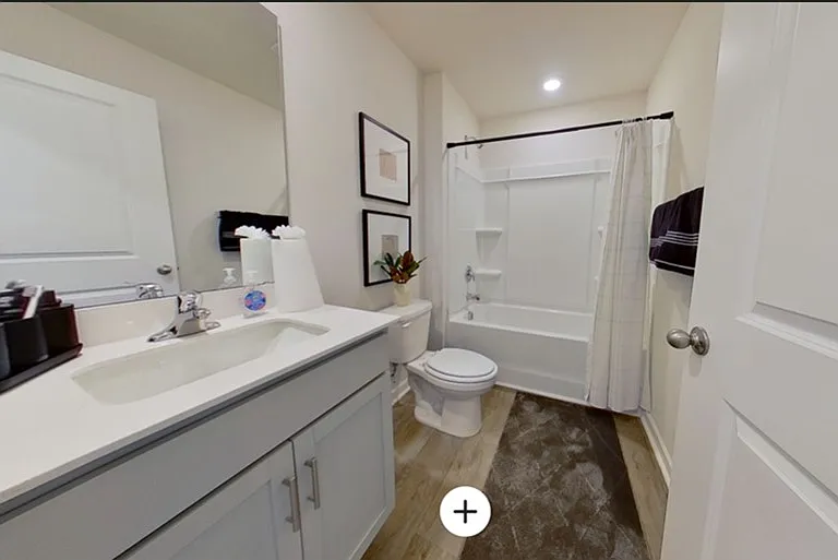 2nd bathroom, between bedrooms 2 and 3