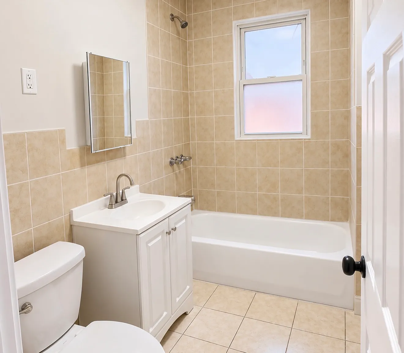 3 bed, $3,538 — Photo 4