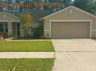 11642 Brian Lakes Dr, Jacksonville, FL 32221