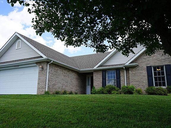 4th image of 1338 Johnsbury Ct NE