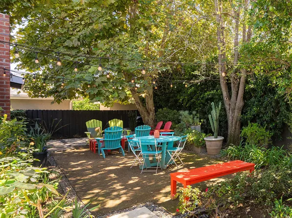 14220 Runnymede St, Van Nuys, CA 91405