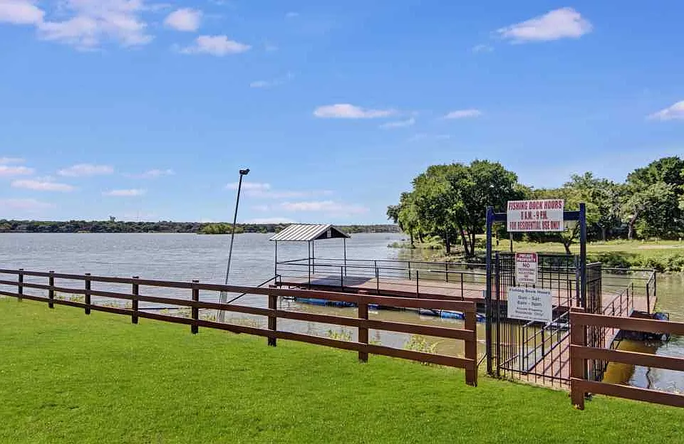 El Lago II