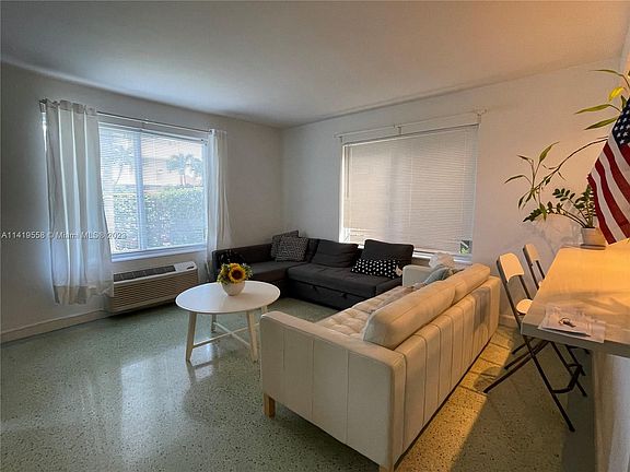 2nd image of 7430 Carlyle Ave APT 1
