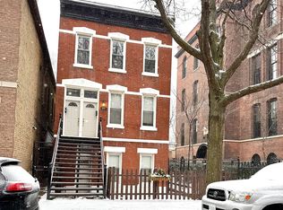 1867 N Sheffield Ave #2, Chicago, IL 60614