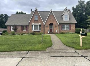 10040 Belmont Ct, Evansville, IN 47711