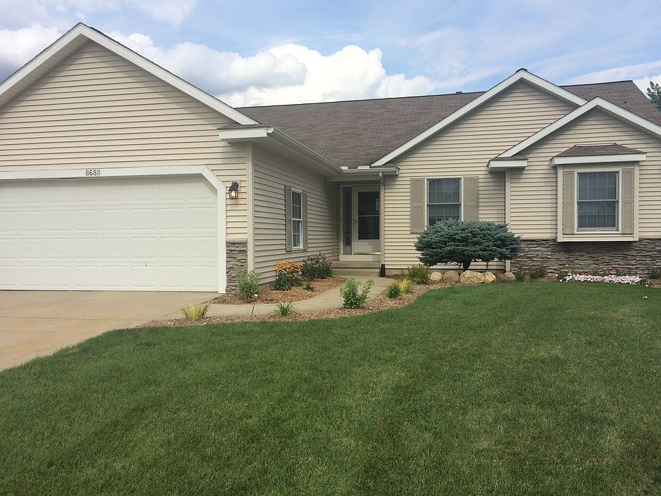 1st image of 8688 Willow Creek Dr