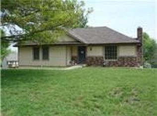1304 Holiday Dr, Atchison, KS 66002
