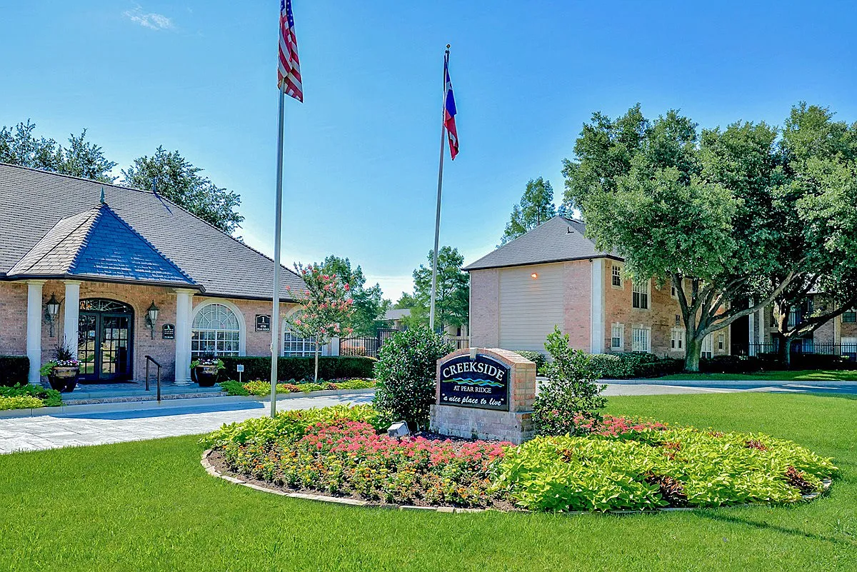 Creekside at Pear Ridge Apartments — Photo 1