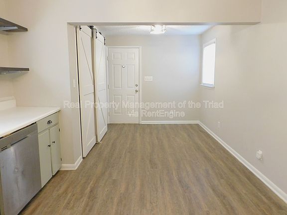 5th image of 1905 Palm St