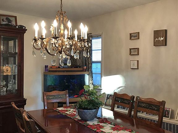 4th image of 308 Virginia Ave