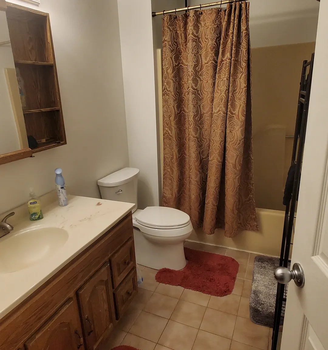 Siloam Rd, Freehold — Photo 3