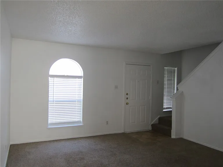 6702 Everhart Rd #F103 — Photo 7