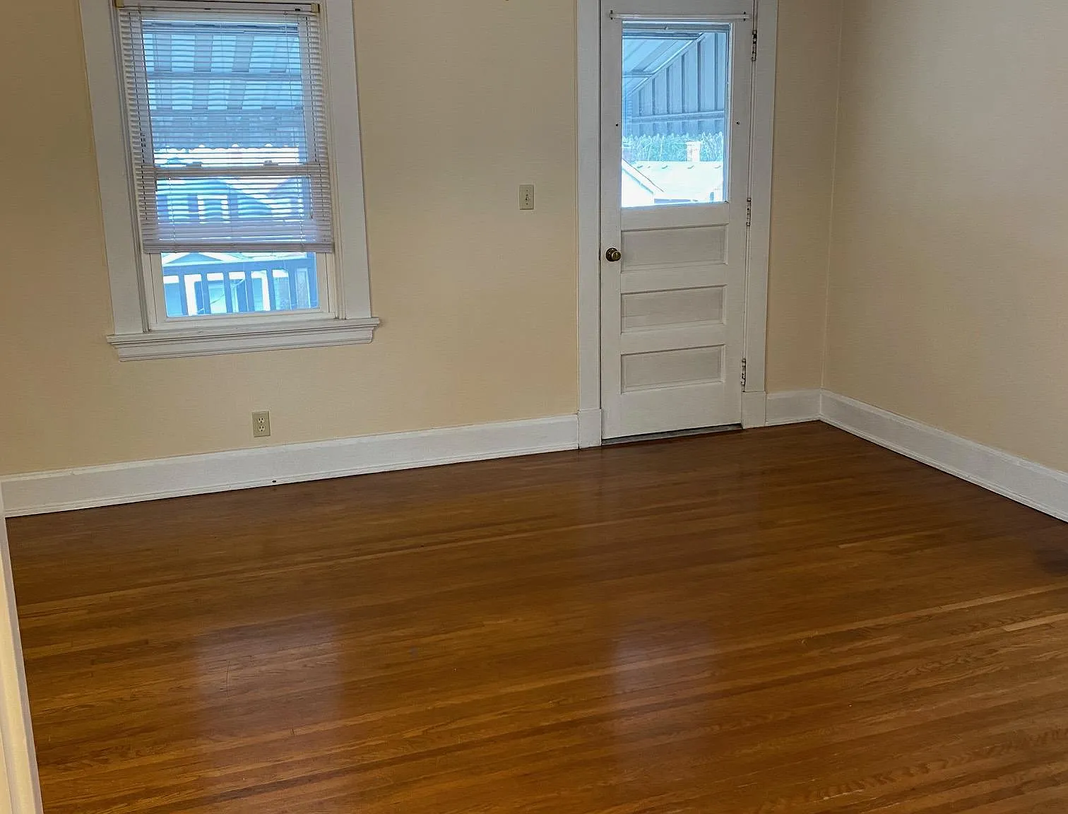 1 bed, 700 sqft, $1,175 — Photo 4