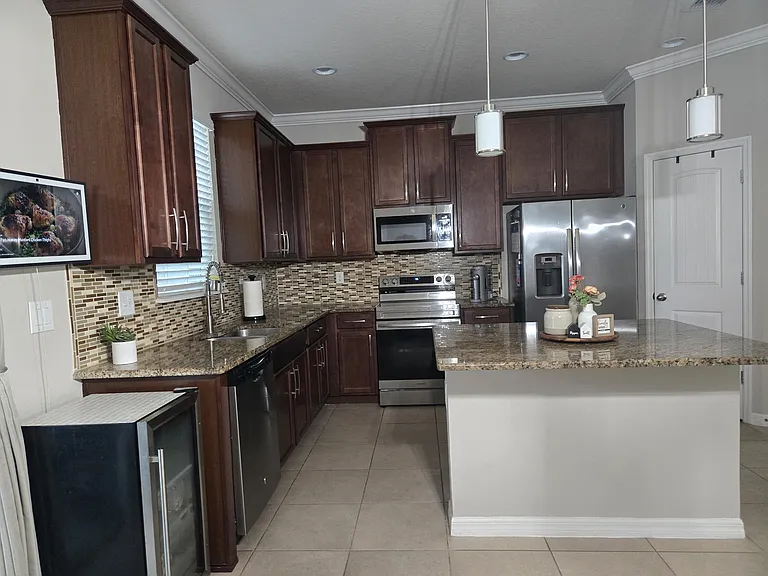 1517 Softshell St — Photo 7