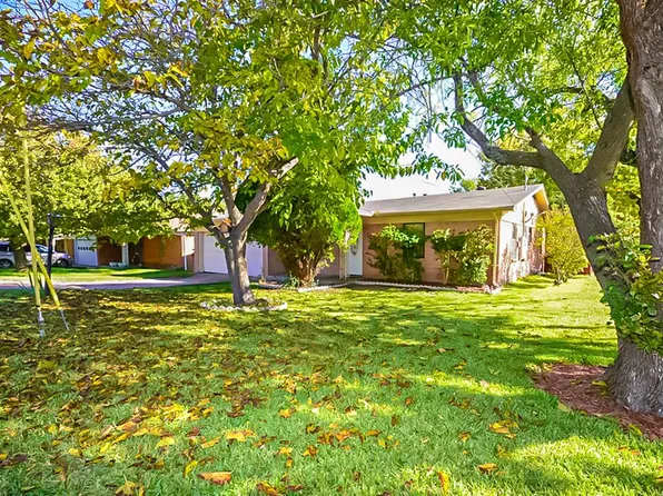 2515 N Shannon St, Sherman, TX 75092