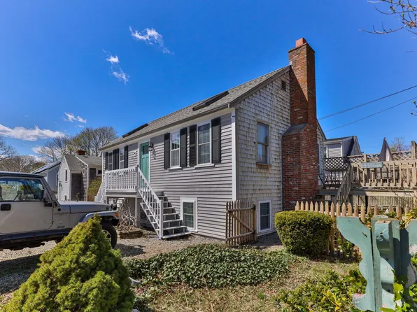 28 Crocker Drive UNIT C, Hyannis, MA 02601