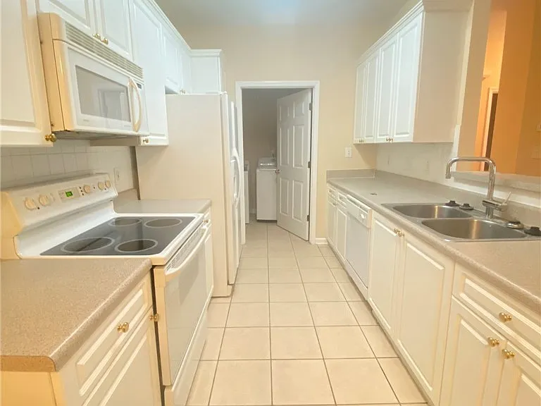3159 Wisteria Ln #201 — Photo 16
