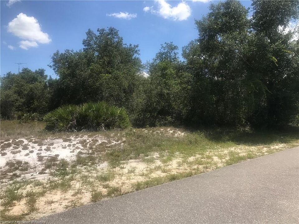 1st image of 3106 Oleander Dr