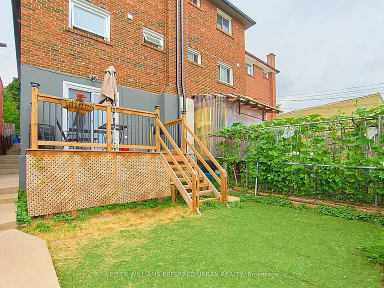 1353 Davenport Rd #1 — Photo 13