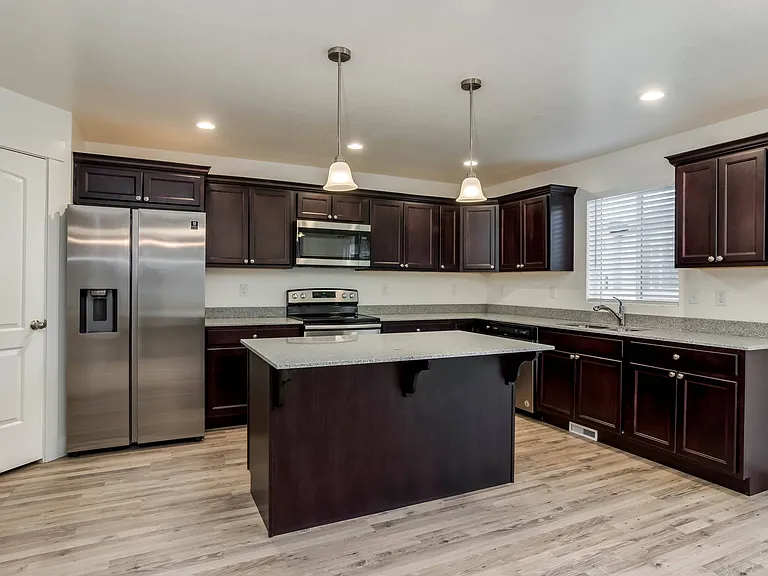 117 N Lasalle Dr — Photo 17