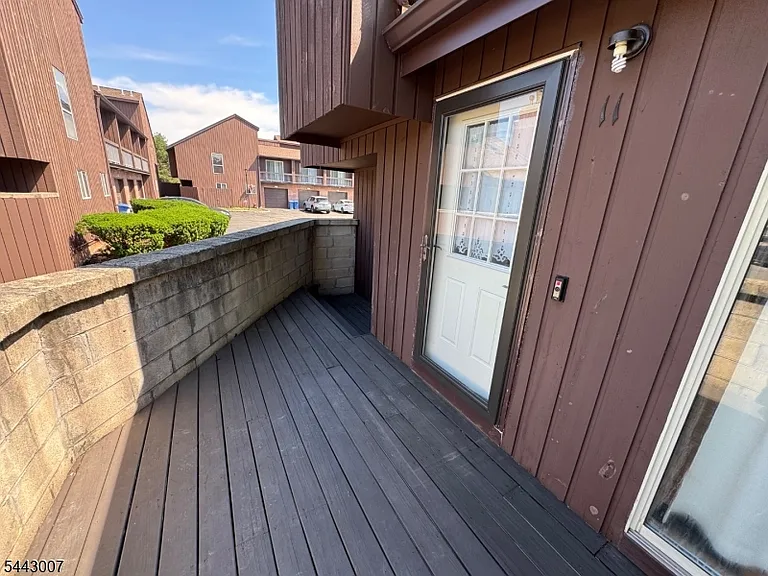 3811 Bloomingdale Dr — Photo 26