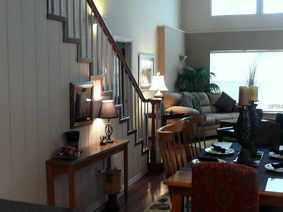 4th image of 760 Village Cir APT 212