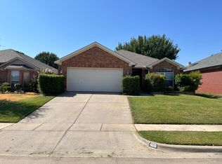 408 Shadow Grass Ave, Fort Worth, TX 76120