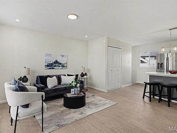 4th image of 5853 Hunterbrook Ct
