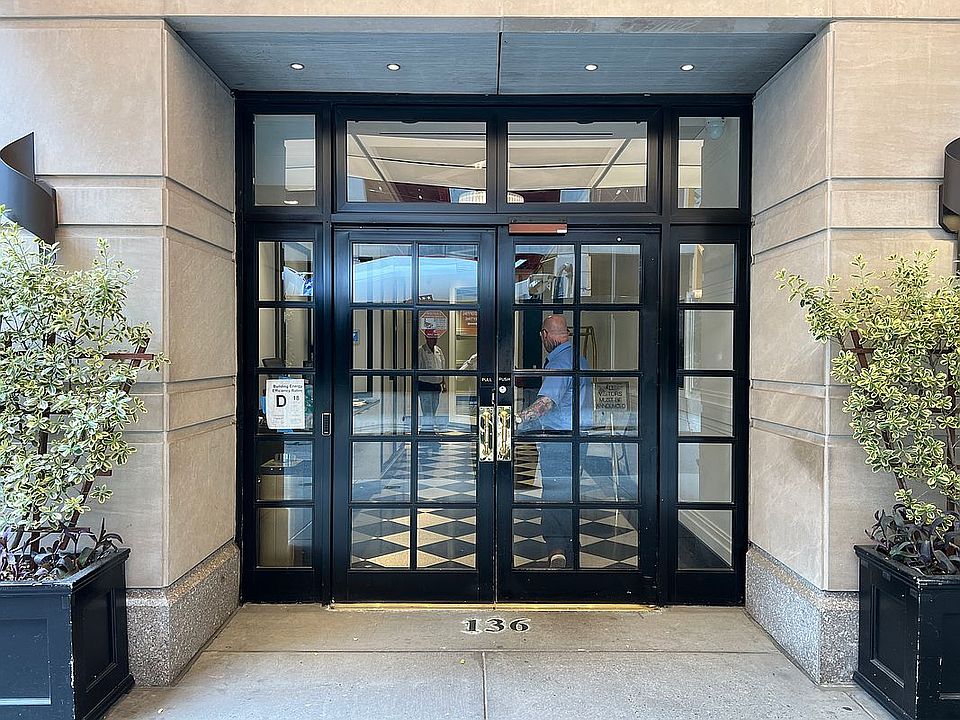 1st image of 136 E 56th St APT 4A