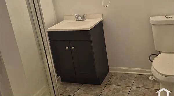 3 bed, $2,000 — Photo 4