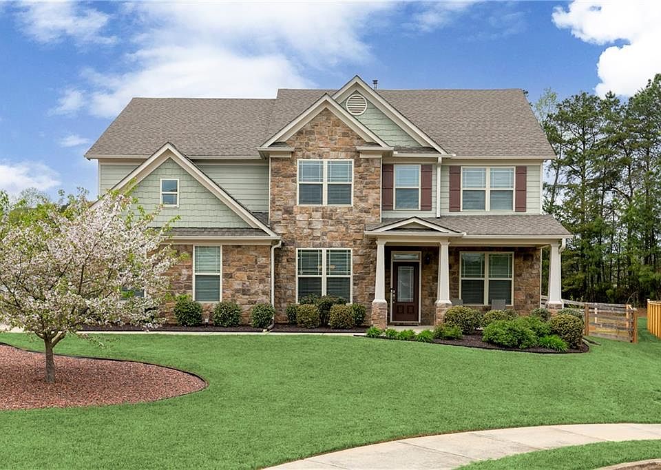 1st image of 152 Greatwood Ln