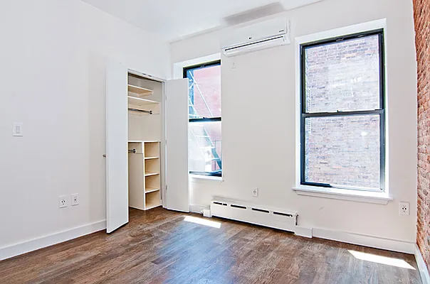 Rented by REAL New York | media 26