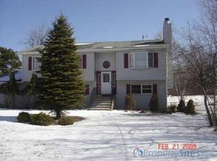 1968 Sun Valley Dr, Blakeslee, PA 18610