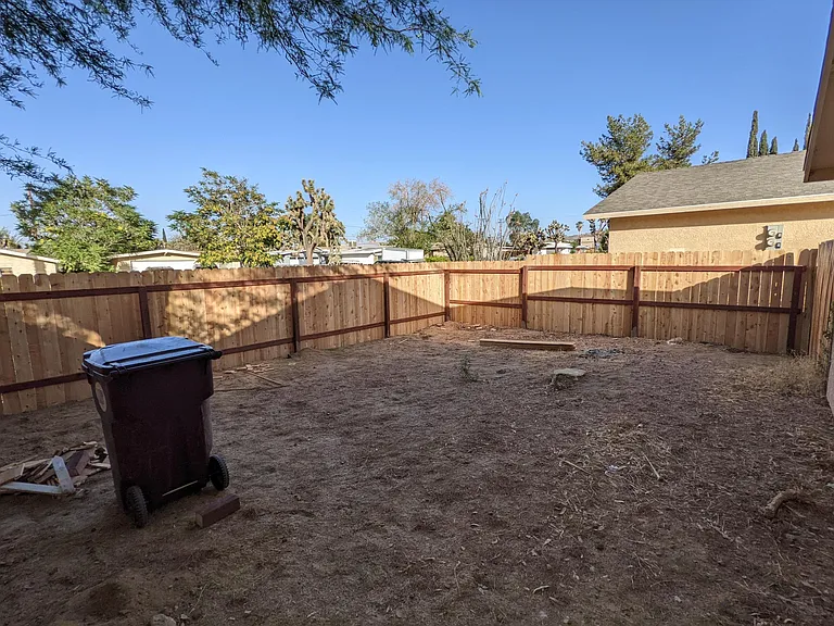 7154 Barberry Ave — Photo 12