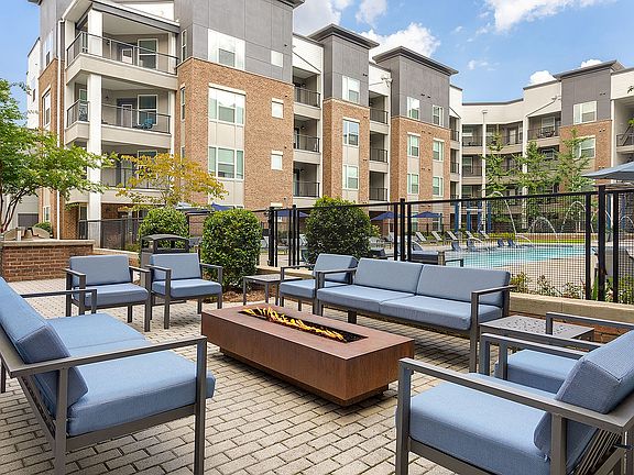 3rd image of 1760 Lakes Pkwy #4000-4204