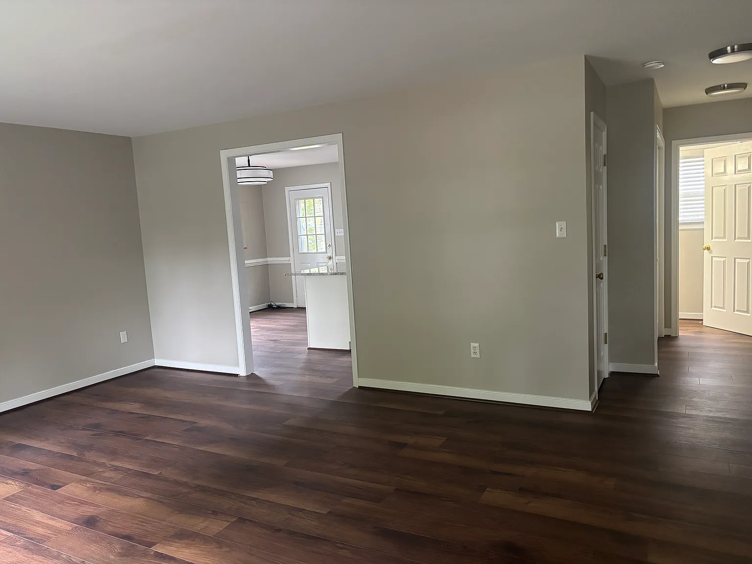 4 bed, 1532 sqft, $3,300 — Photo 4