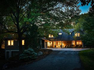 25 Sunny Side Ln, Saint Paul, MN 55118