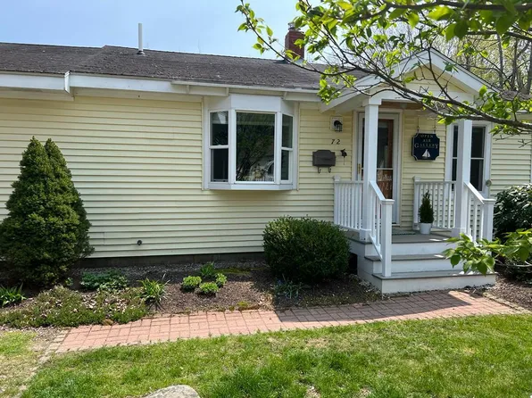 72 Pearl Street, Camden, ME 04843