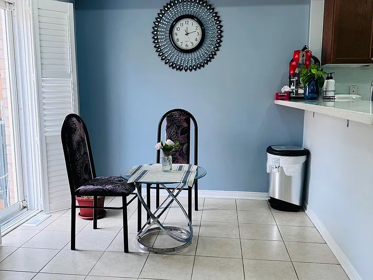 122 Hollingsworth Cir — Photo 10