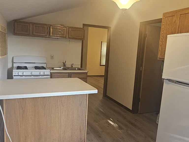 222 Penny Ave #A — Photo 2