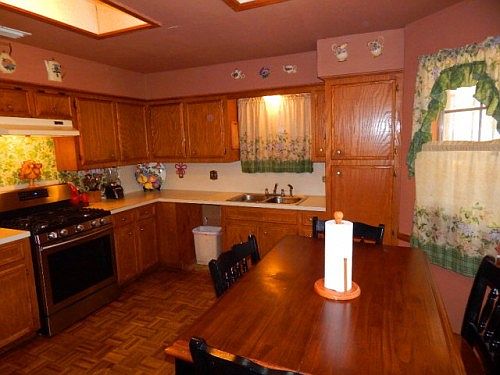 5th image of 413 Acapulco Ln