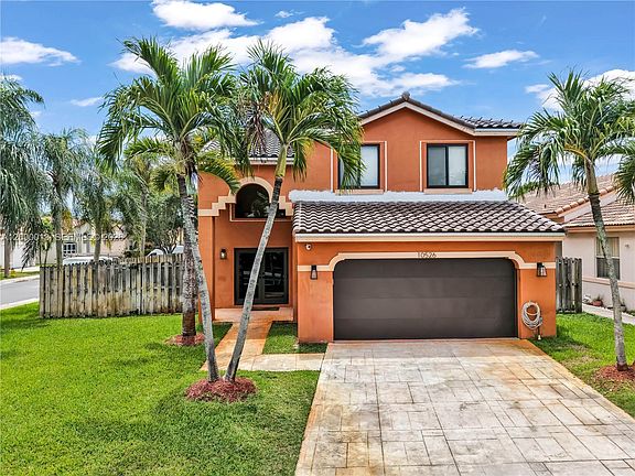 2nd image of 10526 SW 14th Ct