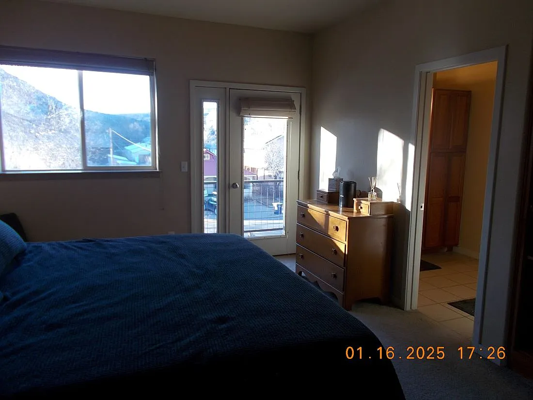 2 bed, 2.5 bath, 1430 sqft, $2,450 — Photo 1