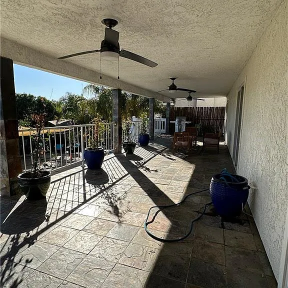 22867 Cove View St #C — Photo 6