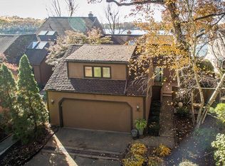 3524 Moonlight Bay Dr NW, Canton, OH 44708