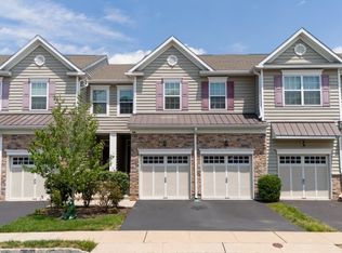 82 Autumn Ln, Skillman, NJ 08558