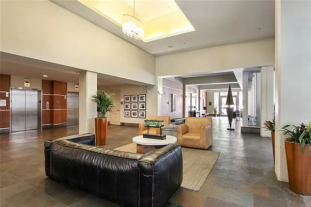 1 bed, 1.0 bath, 544 sqft, $1,650 — Photo 2